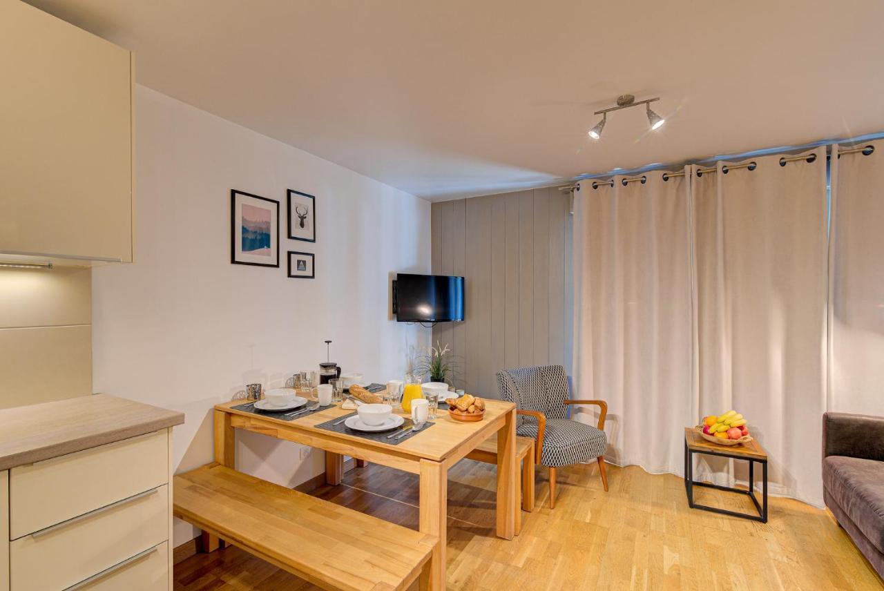 Apartment Fermes Du Montenvers B11 - Alpes Travel - Central Chamonix - Sleeps 4 Exteriör bild
